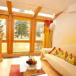 Evident Praegant 4 Hotel 4*
