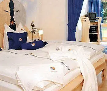 Evident Praegant 4 باد كلينكيرشهايم