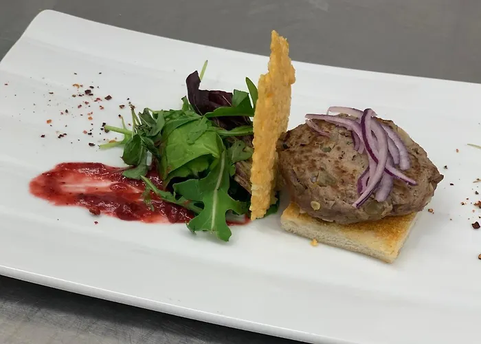 Evident Praegant 4 فندق