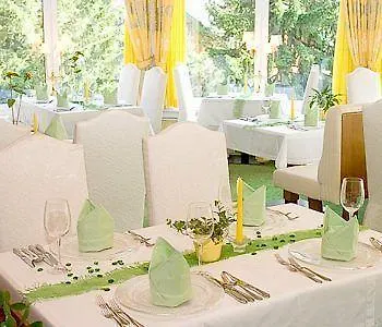 Отель Evident Praegant 4