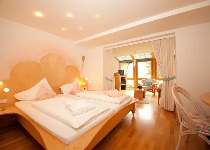 Готель Evident Praegant 4 4*